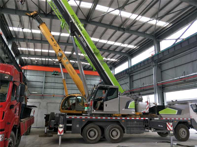 云安区高空车出租需要注意哪些安全事项？